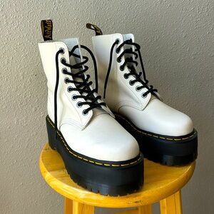 Dr. Martens Women's 1460 Pascal Max Combat Boots